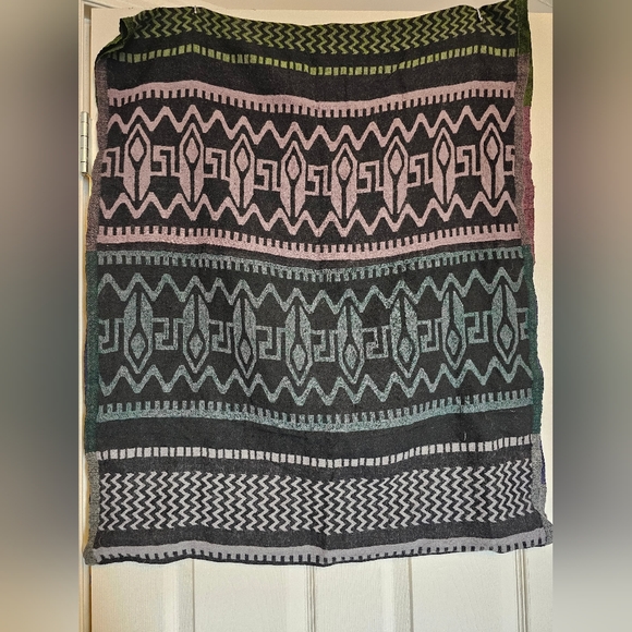 Wilfred Infinity Scarf - Picture 2 of 3